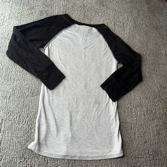 Ariat Womens Sally Tee Graphic Rodeo Western "Strawberry Roan" Rodeo Sz Small - Picture 7 of 9